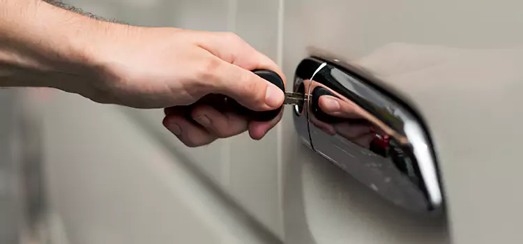 Why Choose Our Auto Locksmith Team in Cranston, RI?